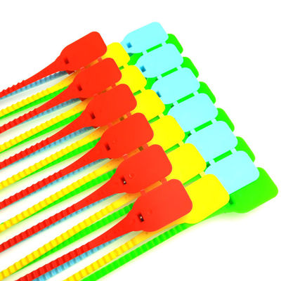 Self-locking PP Strip Seal with Marking Area L 33 * W 25 mm and Custom Plastic Tag