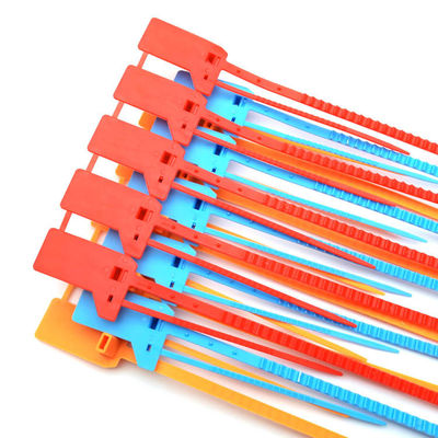Sello de seguridad de plástico desechable a prueba de manipulaciones con tamaño de 400*34*16 mm, resistencia a la tracción de 340 N y impresión láser